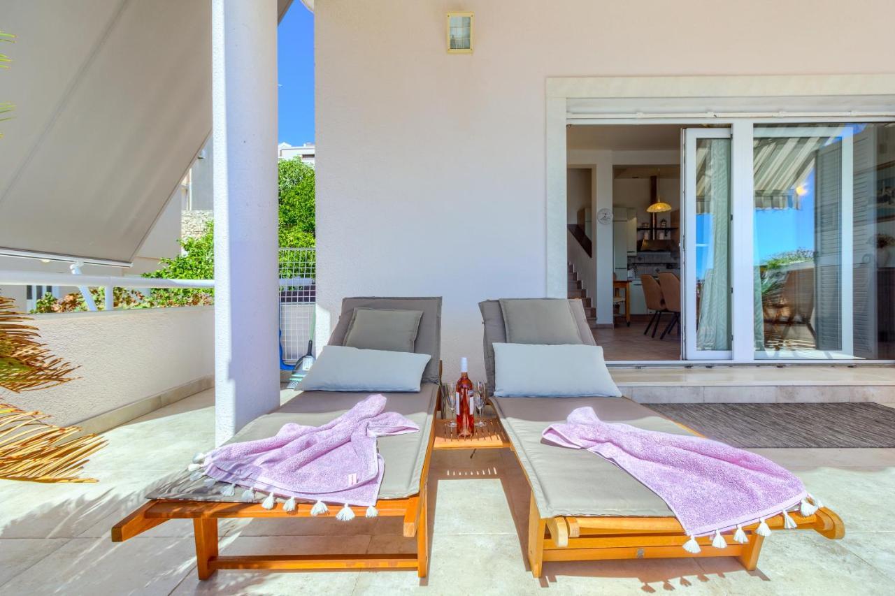 Apartments Meri Trogir Eksteriør billede