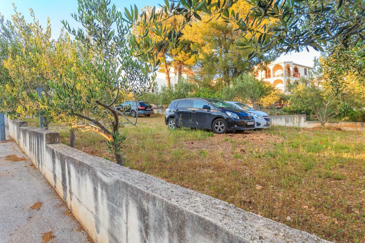 Apartments Meri Trogir Eksteriør billede