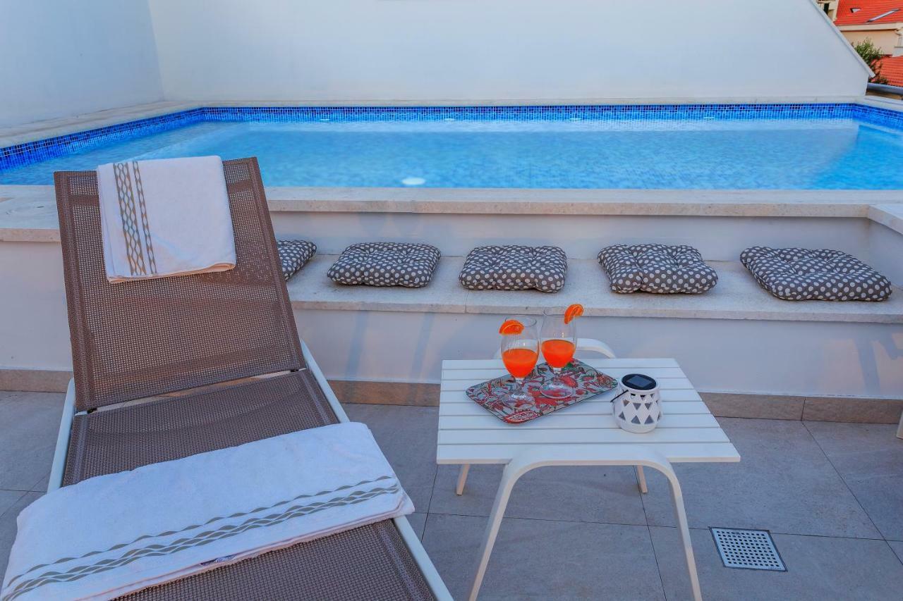 Apartments Meri Trogir Eksteriør billede